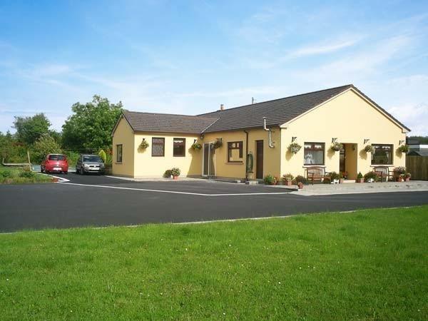 リストーウェル Derry Houseヴィラ 部屋 写真
